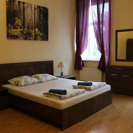 Cheap & Good Aparthotel