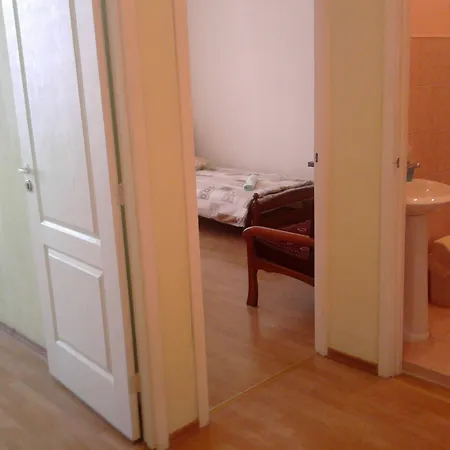 Aparthotel Cheap & Good 2*