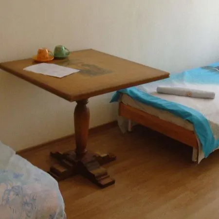 Cheap & Good Aparthotel